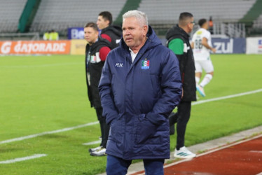 Hernán Darío Herrera, técnico del Once Caldas. Dijo que le apuntará a los dos torneos que le quedan al Blanco.