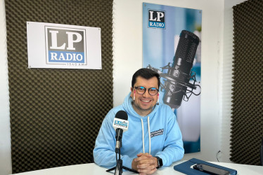 El periodista meteorológico de Manizales, Luis F. Molina. 