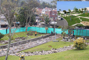 En la tarde del miércoles, 8 de octubre, la intervención en el parque se hizo más notoria con la llegada de la maquinaria amarilla y la destrucción de caminos, muros y bancas en concreto. 