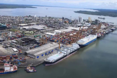 El gerente de Analdex para el Eje Cafetero detalla los impactos del bloqueo en Buenaventura para el comercio de Caldas y Risaralda.