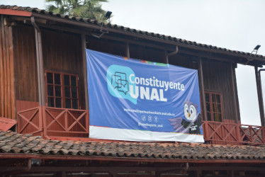 Foto I Freddy Arango I LA PATRIA  Avanza en Colombia el proceso de Constituyente de la Universidad Nacional. En la foto, publicidad en la Facultad de Arquitectura de la sede Manizales. 