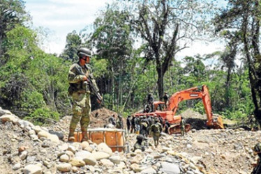 Los operativos vienen intensificándose desde mayo, como respuesta a la muerte de 11 soldados ecuatorianos.