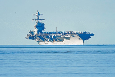 El USS Ford, cuya escolta en la zona incluye al USS Bainbridge, el USS Mahan y el USS Winston Churchill, reforzará la potencia de fuego estadounidense en las cercanías de Venezuela. 