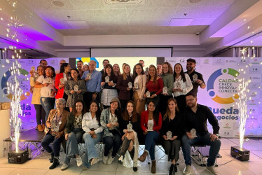 Participantes del Boot Camp de Emprendimiento durante la rueda de negocios organizada en Manizales.