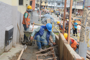 En el Bulevar de San Jorge empezarán las labores de aplicación del asfalto. Habrá restricciones viales, por lo que debe tener precaución para transitar.