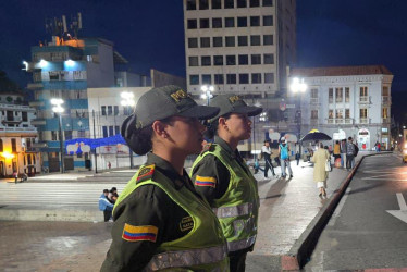 Fotos|Luis Fernando Trejos|LA PATRIA La Policía Metropolitana y la Alcaldía de Manizales adelantan campañas preventivas contra el fleteo en distintos puntos de la ciudad. LA PATRIA los acompañó. Focalizaron seis sectores estratégicos donde realizan pedagogía y entregan recomendaciones. 