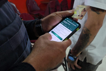 Solicitud de antecedentes durante el puente festivo.