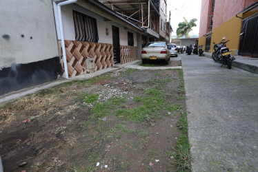Esta es la calle que solicita pavimentación y acueducto en Villamaría. 