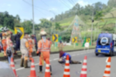 Un peatón murió en la vía Pereira - Manizales cuando fue arrollado por un vehículo al intentar cruzar la vía