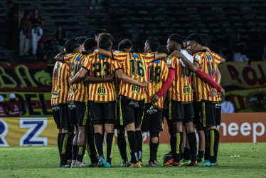 Contra el DIM todavía no se sabe si jugarán los profesionales, los juveniles o habrá un equipo mixto