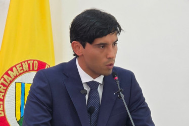 Sale Paula Andrea Toro Santana, entra Juan Sebastián Giraldo Gutiérrez. Este es el perfil del nuevo concejal de Manizales y sus propuestas.