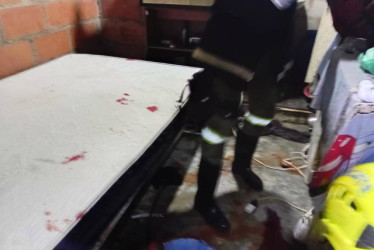 Bomberos atendió inicialmente el caso.