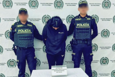 La mujer fue puesta a disposición de la Fiscalía General de la Nación por el delito de tráfico, fabricación o porte de estupefacientes.