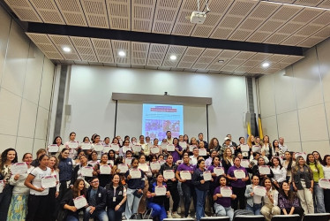 Lanzan un nuevo programa para abrirles oportunidades a mujeres que le han dedicado su vida al oro y sus residuos en Caldas. Esta es la historia.