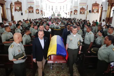 "En este 2025 ha vuelto el terrorismo a nuestro país", dijo alcalde de Cali, Alejandro Éder.