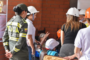 La jornada de clausura incluyó un simulacro práctico, en el cual los asistentes pusieron en marcha los conocimientos adquiridos.