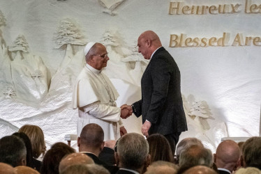 El papa León XIV se reunió con el presidente del Líbano, Joshep Aoun, en el palacio presidencial de Baabda. 