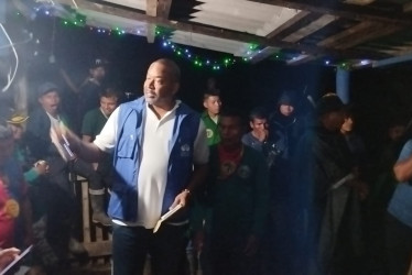 El ministro de Defensa, Pedro Sánchez, compartió la noticia de la liberación de los soldados, acompañada por esta imagen.