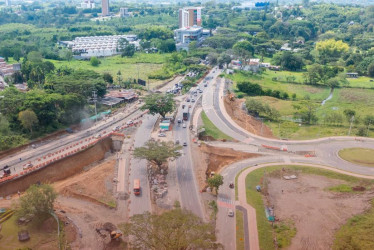 La vía entre Pereira y Cartago (Valle del Cauca) continúa con cierre total nocturno por obras en Galicia.