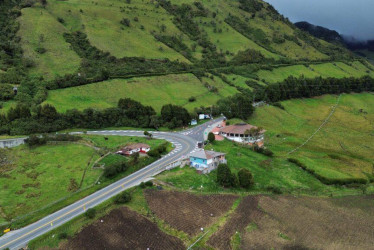  Este fin de semana hay pico y placa ambiental en la vía Manizales - Murillo, la restricción se inicia en el sector de La Esperanza.