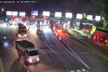 La explosión ocurrió en el peaje de Copacabana, en la autopista Medellín-Bogotá, según explicó la Gobernación de Antioquia.