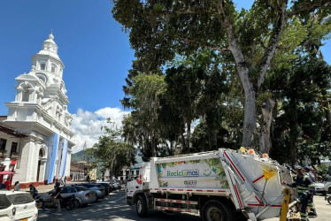 Emas by Veolia estuvo presente en la Noche del Fuego. 