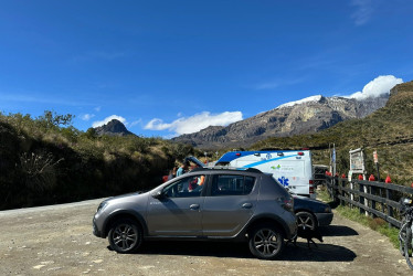 Este fin de semana hay pico y placa ambiental en la vía Manizales - Murillo, carretera que bordea el volcán Nevado del Ruiz. 