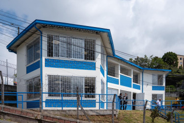 La nueva facha del colegio Santo Domingo Savio de Manizales. 