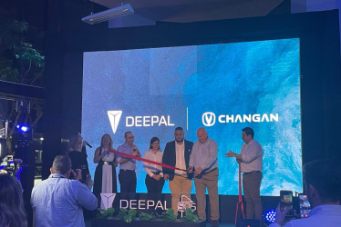 Los autos Deepal destacan por tener lo mejor de dos mundos: movilidad inteligente y alto rendimiento.