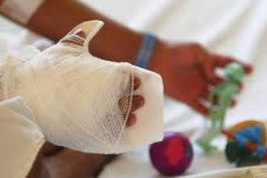 Aumentan los casos de lesiones por pólvora en Manizales. Van 12 afectados en la temporada, entre ellos tres menores.