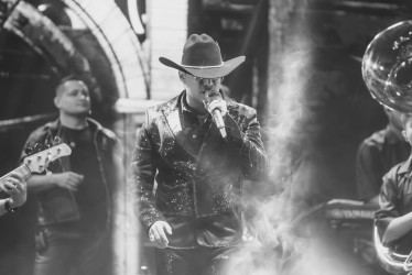 Carlos Vives, El Charrito Negro, Luis Alfonso, Jhonny Rivera, Jessi Uribe y Nelson Velásquez han lamentado el fallecimiento de Yeison Jiménez