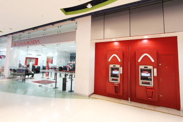 La afectada realizó una consignación en el Centro Comercial Fundadores, de Manizales, dirigida a una cuenta de Davivienda, por $4 millones 520 mil.