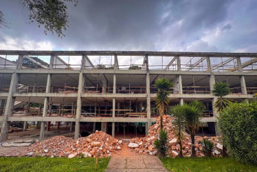 Fotos I Cortesía Universidad de Caldas para LA PATRIA  La obra tiene como meta su culminación en diciembre del 2026. Lo dice la U. de Caldas sobre el edificio para su Facultad de Inteligencia Artificial e Ingenierías.