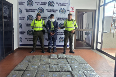 Capturan a motociclista con marihuana en vía del Eje Cafetero.