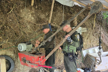 Los ciudadanos extraían material sin ningún tipo de permiso de autoridades ambientales.