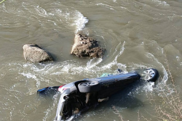 El vehículo hallaron en este punto del Oriente de Caldas.