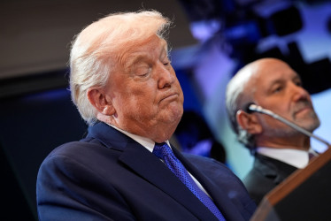 Foto | EFE | LA PATRIA Donald Trump declaró dos emergencias nacionales para imponer los aranceles, decisiones que reprobó el Tribunal Supremo.