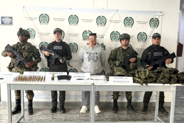 La mujer fue capturada tras meses de seguimiento y quedó a disposición de la justicia por varios delitos.