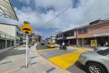 Solicitan taches en el bulevar de San Jorge 