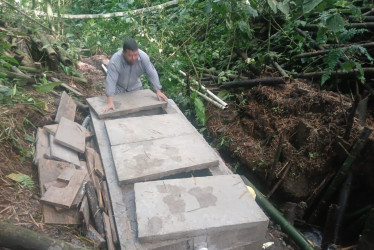 La Gobernación de Caldas entregó obras del acueducto en una vereda del Oriente del departamento. Se espera beneficiar a 47 familias.