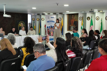 Autoridades departamentales y entidades participantes durante la instalación del Consejo de Atención para la Migración en el CAD.