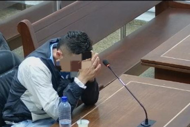 El procesado en audiencia de este viernes (27 de febrero) en la noche. Le dieron domiciliaria.