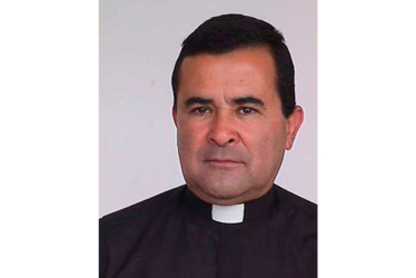 Falleció el sacerdote viterbeño Néstor Guillermo Gutiérrez, recordado por su paso pastoral en parroquias Caldas y Risaralda. Sus exequias serán en la Catedral de Pereira.