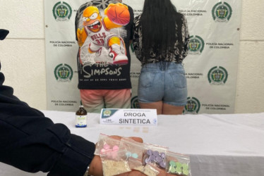 Una pareja iba en moto y llevaba estupefacientes 