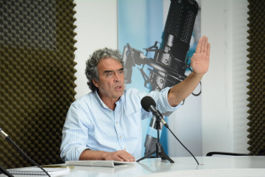 Sergio Fajardo confirmó su decisión de no participar en la consulta interpartidista del 8 de marzo y se enfocará en la primera vuelta presidencial del 2026.