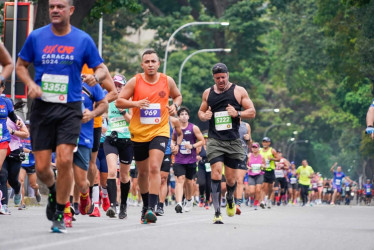 Jorge Castelblanco y Silvia Ortiz rompieron récord en los 42K 