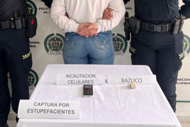 La capturada tenía en su poder un celular y bazuco, que pretendía ingresar a la cárcel de Pensilvania.