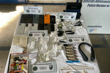 En el operativo del martes hallaron armas, drogas y celulares.