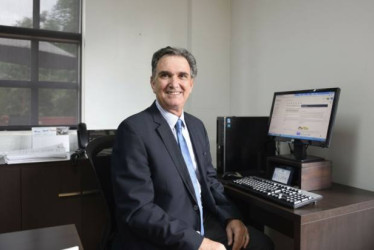 Iván Escobar Escobar culmina su gestión como vicerrector académico de la UAM. 