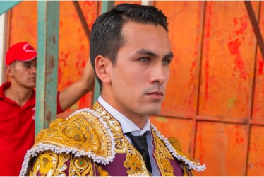  El torero Juan Hernández fue el encargado de darle apertura a la Temporada Taurina de Manizales en su edición 71 en la Plaza de Toros de la capital de Caldas. 